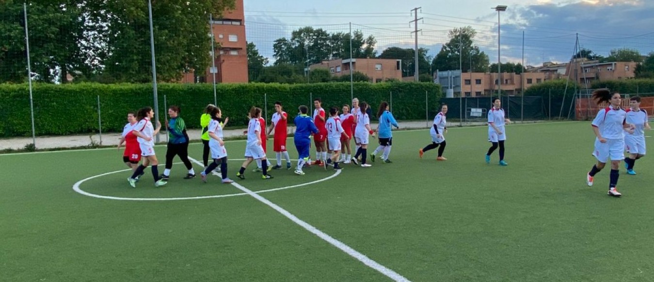 Entusiasmo e agonismo, anche le donne in campo